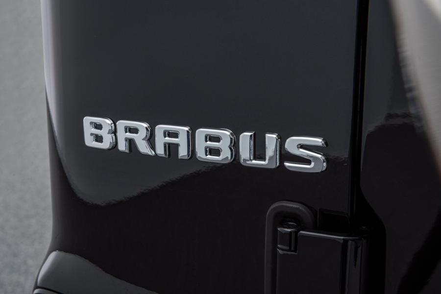 Логотип Mercedes-Benz G500 by Brabus 2018 года  (фото 11 из 42)